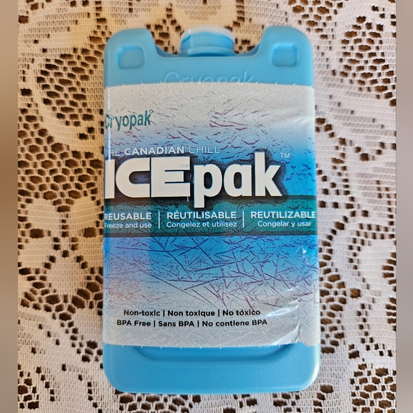 NEW - CRYOPAK  COMBO - 4 ICE PACKS - TWO SIZES - MEDIUM & LUNCH A - Picture 5 of 7
